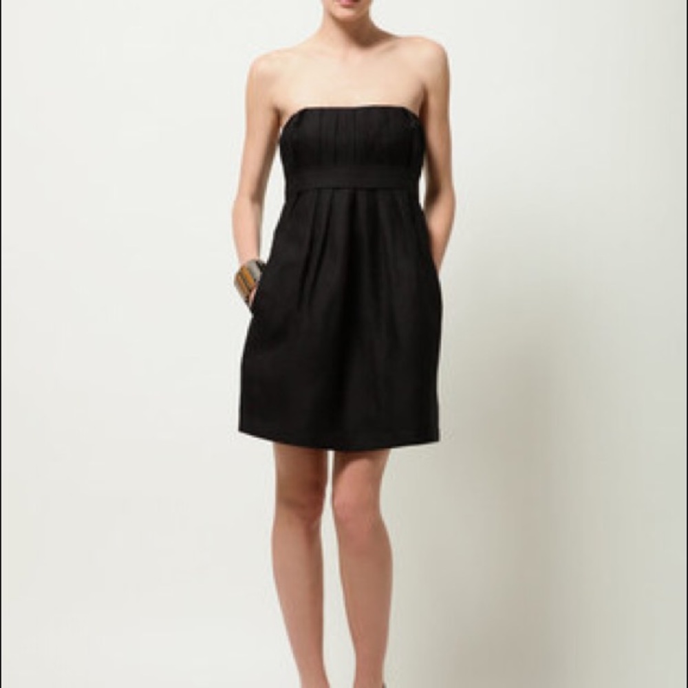 NWOT Ali Ro Dark Blue Strapless Dress